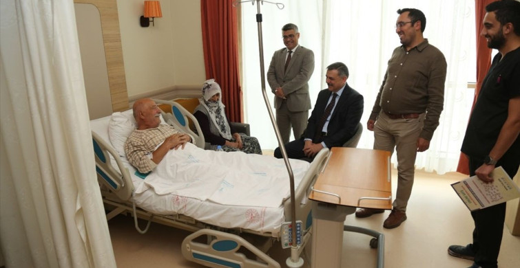 Erzurum Valisi Çiftçi, Şehir Hastanesi'nde İncelemelerde Bulundu