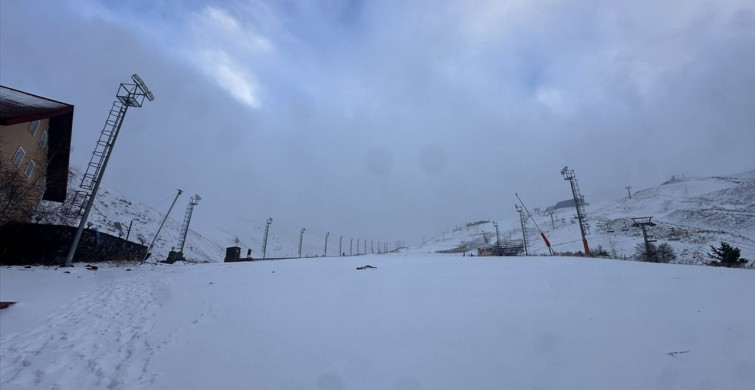 Erzurum ve Kars'ta Yüksek Kesimlere Kar Yağdı
