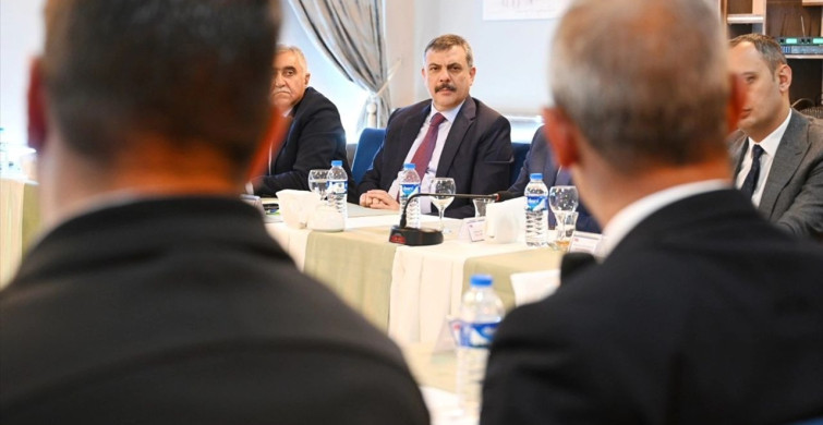 Erzurum'da 2025 Palandöken Kış Tedbirleri Toplantısı