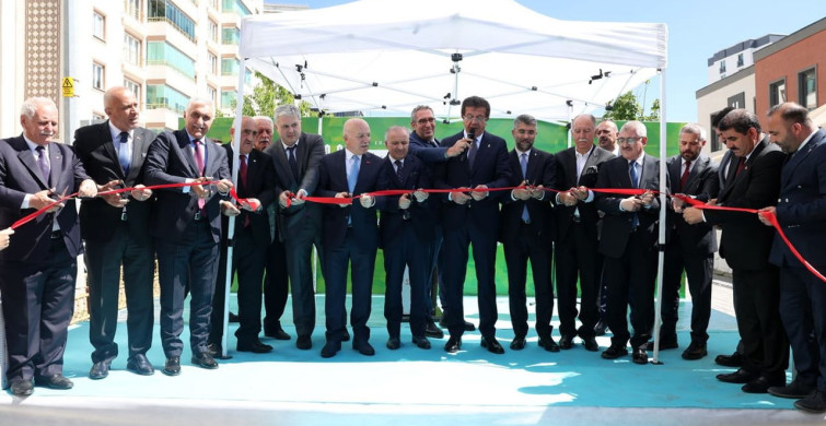 Erzurum'da Ahmet Küçükler Parkı ve Ezel Erverdi Bilgi Evi açıldı