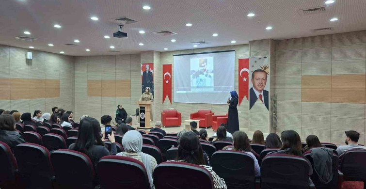 Erzurum'da Öğrencilere Manevi Destek Programı