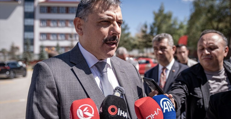 Erzurum'da Toprak Ev Çöktü: 3 Kişi Hayatını Kaybetti