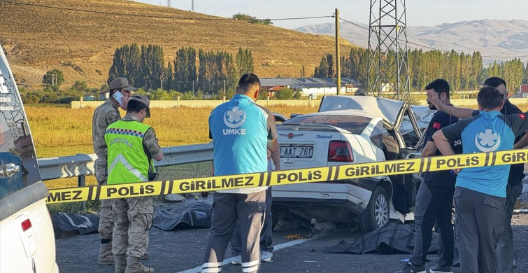 Erzurum'da Trafik Kazası: 4 Ölü, 4 Yaralı