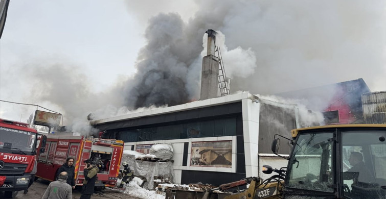 Erzurum'da Yangın: 1 Kayıp, 7 Yaralı