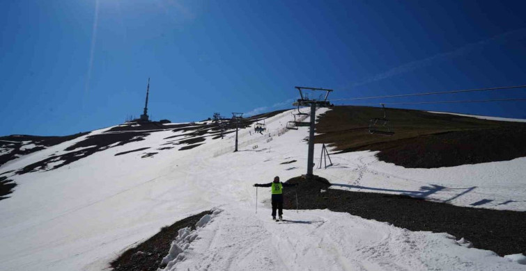 Erzurum’da Yazın Kayak Heyecanı