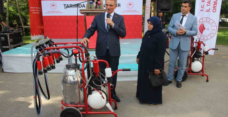 Erzurum'da yetiştiricilere 288 sıvat ve 120 süt sağım makinesi dağıtıldı