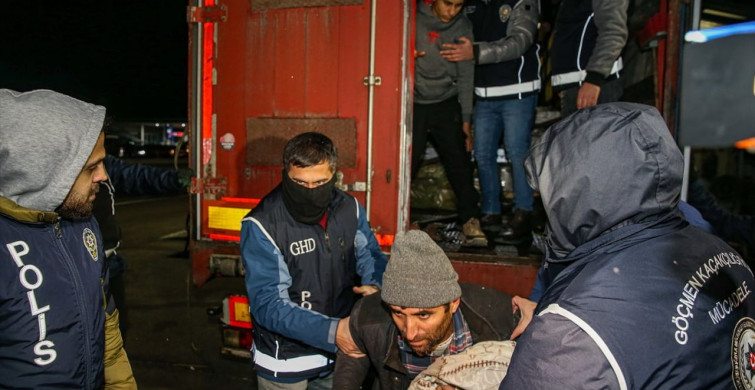 Erzurum'da Yılbaşı Denetimleri: 23 Düzensiz Göçmen Yakalandı