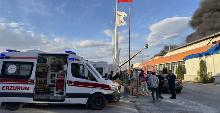 Erzurum'daki Boya Üretim Tesisinde Yangın Çıktı