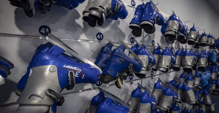 Erzurum'daki Buz Salonları Çok Yönlü Yaşam Merkezlerine Dönüşüyor