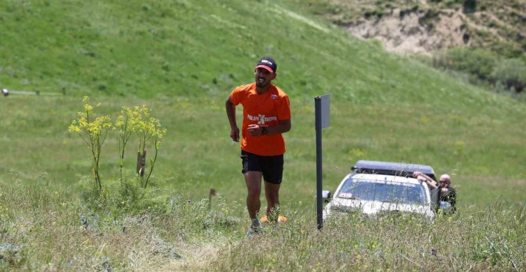 Erzurum'daki PalanExtreme organizasyonu ikinci gününde koşu yarışlarıyla devam ediyor