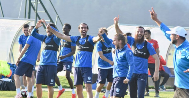 Erzurumspor 15 Oyuncu ile Sözleşme İmzaladı!