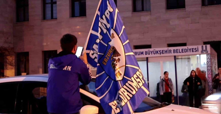 Erzurumspor FK Süper Lig Hedefinde Coşkulu Kutlamalar