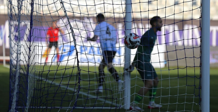 Erzurumspor FK'nın İstanbulspor'u 4-0 Mağlup Ettiği Maçın Ardından