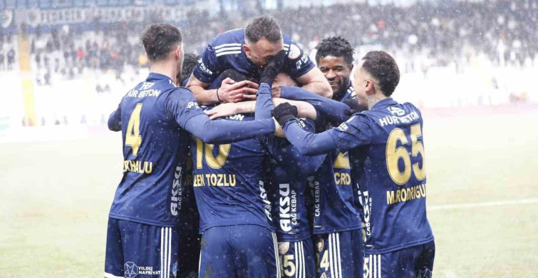 Erzurumspor FK'nın Rekorla Şampiyonluğu