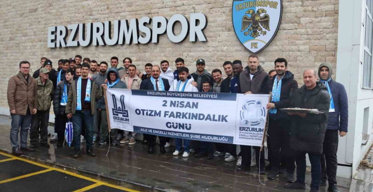 Erzurumspor'a Otizmli Çocuklardan Anlamlı Ziyaret