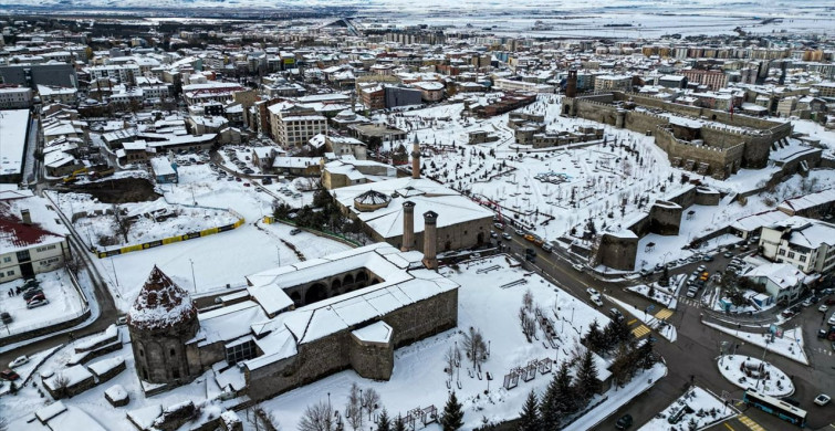 Erzurum'un Kış Manzaraları Beyaza Büründü