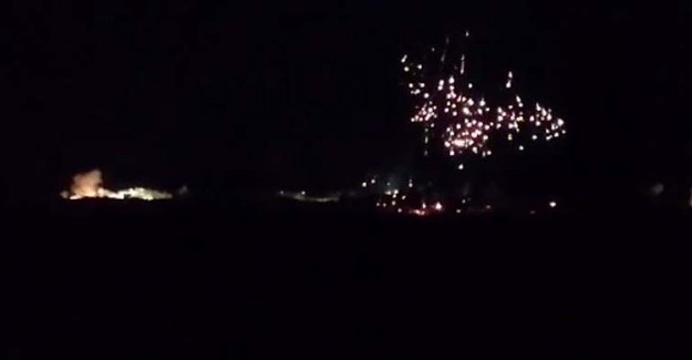 Esed Rejimi İdlib'e Kullanımı Yasak Fosfor Bombasıyla Saldırdı