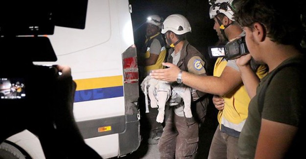 Esed Yine İdlib'e Saldırdı: 5'i Çocuk, 10 Sivil Hayatını Kaybetti 