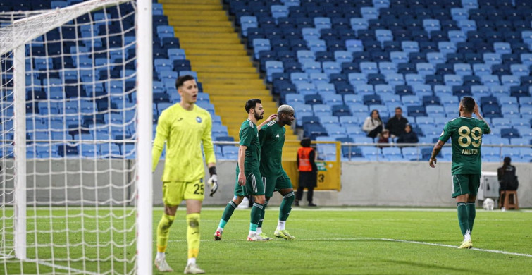 Esenler Erokspor, Adana Demirspor'u Deplasmanda Farklı Yendi