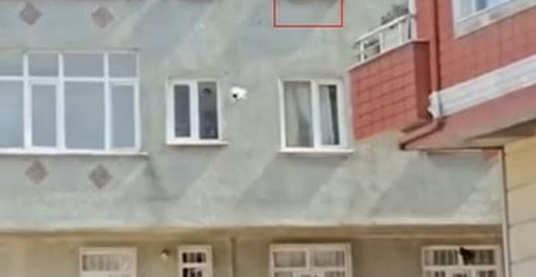 Esenler'de 3’üncü katın penceresinde yürüyen bebek büyük paniğe neden oldu