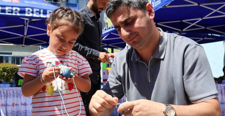 Esenler'de babalar ve çocukları oyuncak tasarladı