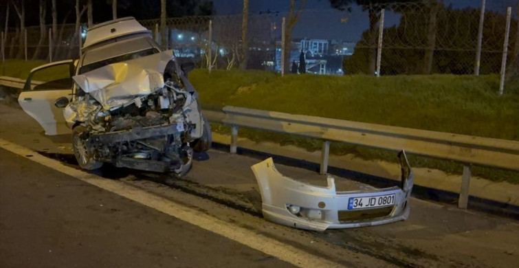 Esenler'de Trafik Kazası: 2 Yaralı