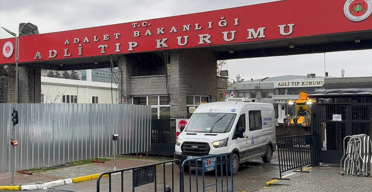 Esenyurt'ta Midibüs Kazası: 3 Kişi Hayatını Kaybetti
