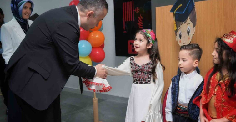 Esenyurt'ta miniklere coşkulu mezuniyet töreni