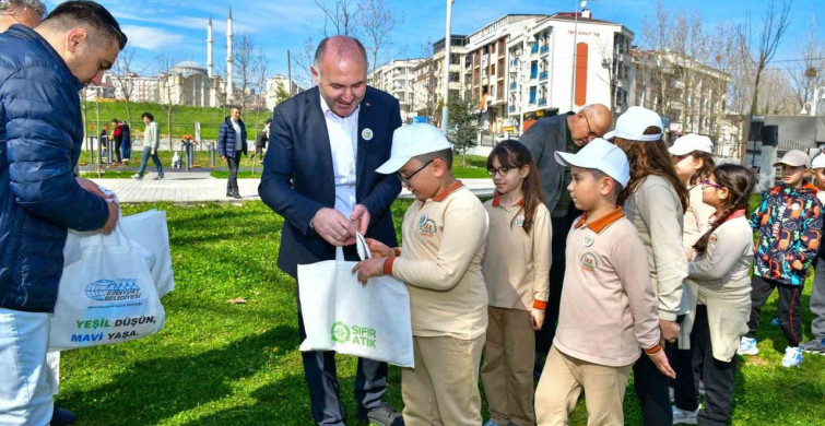 Esenyurt’ta Sıfır Atık Günü’nde Çocuklara Çevre Bilinci Aşılandı