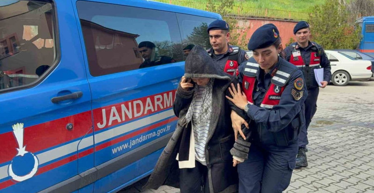 Eşini Av Tüfeğiyle Öldüren Kadın Adliyeye Sevk Edildi