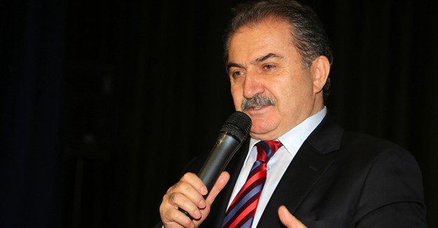Eski Bakandan Olay Sözler: Kuran'da Namaz Yok