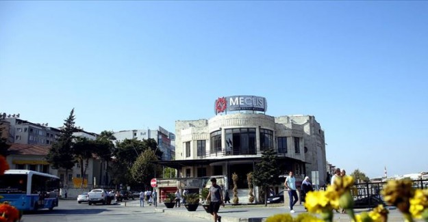 Eski Hatay Meclis Binası Sanat Merkezi Olacak