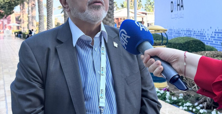 Eski İran Dışişleri Bakanı Zarif'ten Açıklama: Çatışma Arayışında Değiliz