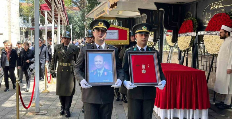 Eski Kara Kuvvetleri Komutanı Mustafa Muhittin Fisunoğlu Son Yolculuğuna Uğurlandı