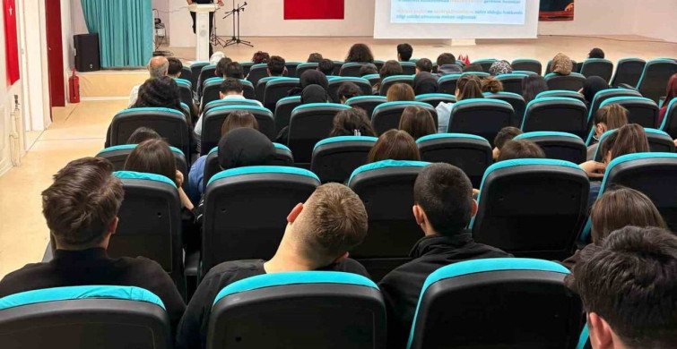 Eskişehir Emniyeti, Öğrencilere Eğlenceli Eğitimler Sunuyor