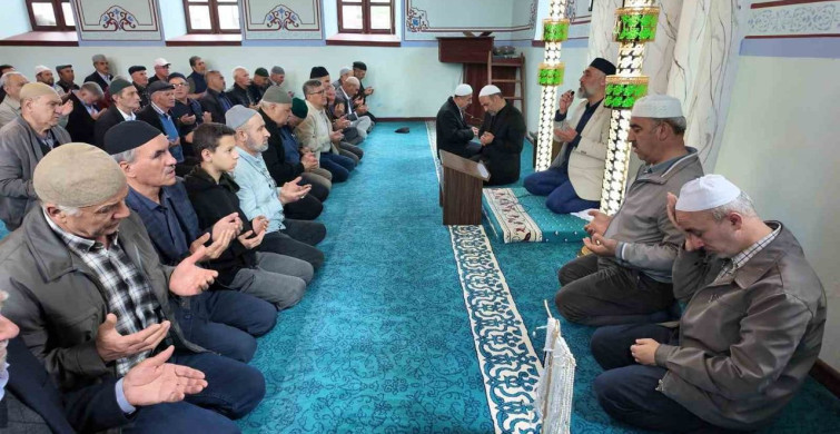 Eskişehir Kuyucak Mahallesi'nde Hıdırellez Şenliği Coşkusu