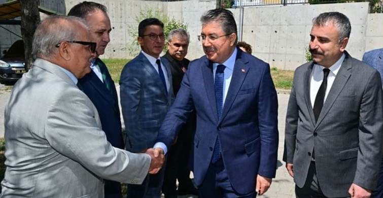 Eskişehir valisi Yılmaz, Aile ve Sosyal Hizmetler İl Müdürlüğü’nde brifing aldı