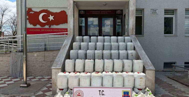 Eskişehir'de 2 Bin 270 Litre Sahte Gübre Ele Geçirildi