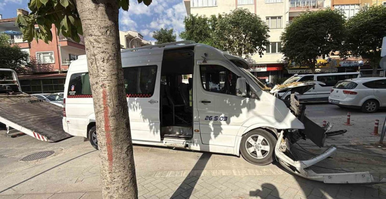 Eskişehir'de 9 kişinin yaralandığı kaza görüntüleri ortaya çıktı