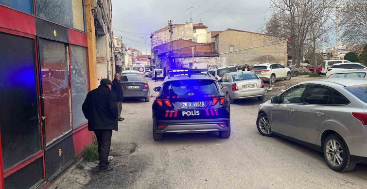 Eskişehir'de Bıçaklı Kavga: Bir Yaralı