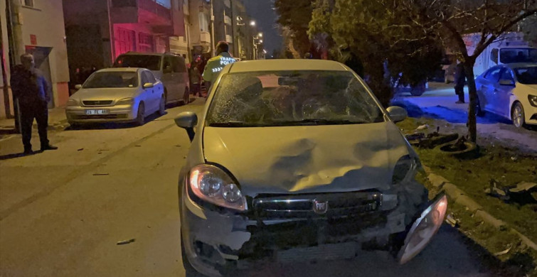 Eskişehir'de Ehliyetsiz Sürücü Bisiklete Çarptı: 2 Çocuk Yaralı