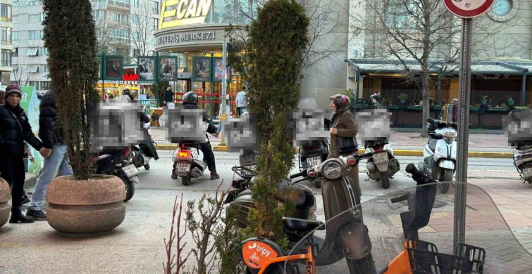 Eskişehir'de Hatalı Park Sorunu: Kurye Motosikletleri Şikayet Konusu