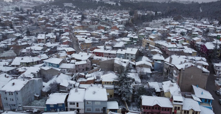 Eskişehir'de Kar Yağışı Etkili Oldu