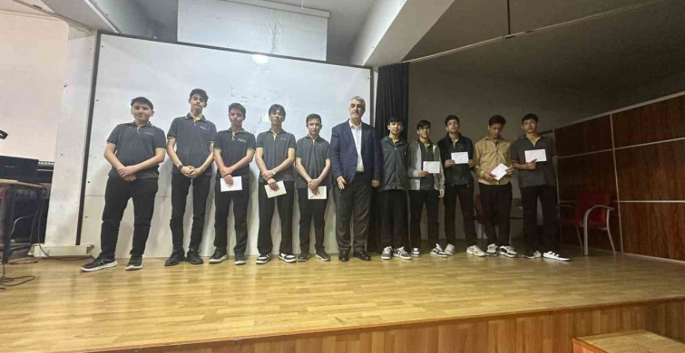 Eskişehir'de 'Namaz Ağacı' Yarışmasında Ödüller Sahiplerini Buldu