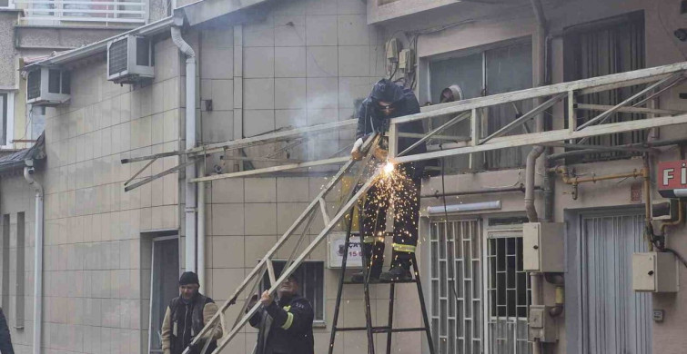 Eskişehir'de Sağanak Yağış Hayatı Etkiledi