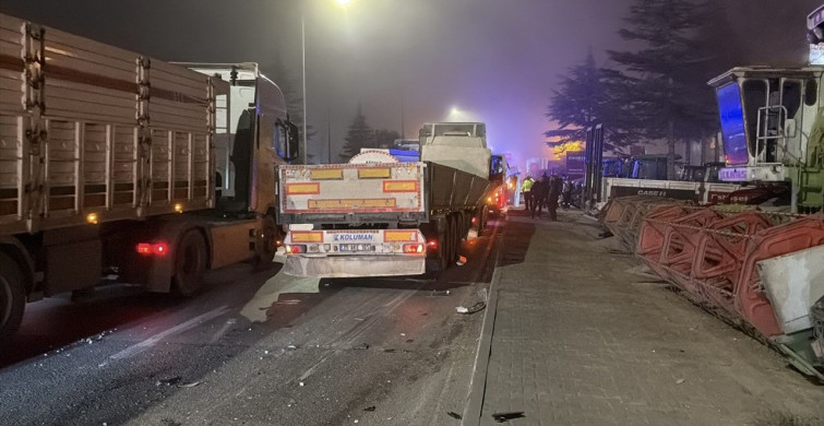 Eskişehir'de Tır ile Servis Minibüsü Çarpıştı: 9 Yaralı