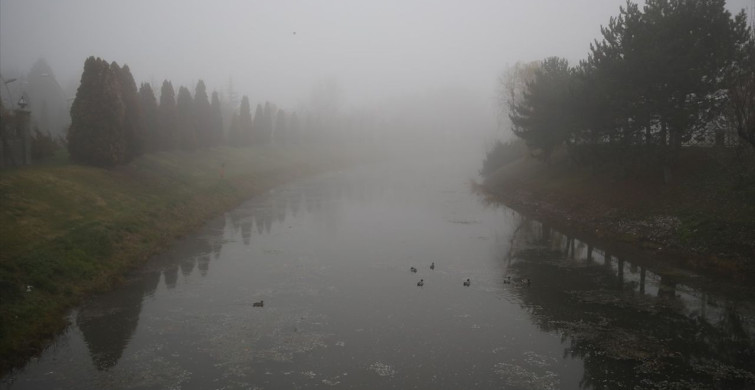 Eskişehir'de Yoğun Sis Etkili Oldu