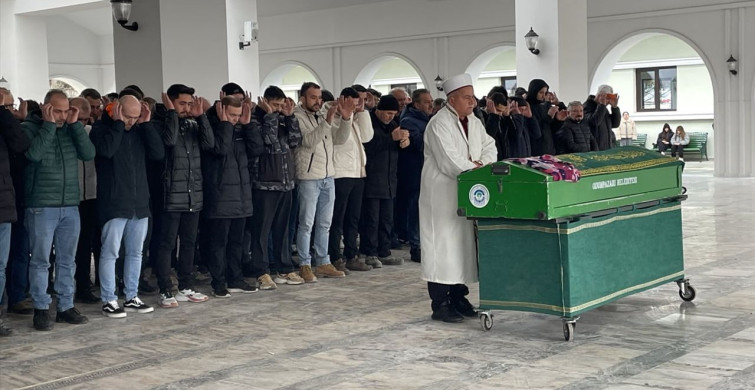 Eskişehir'deki Trafik Kazasında İki Genç Hayatını Kaybetti