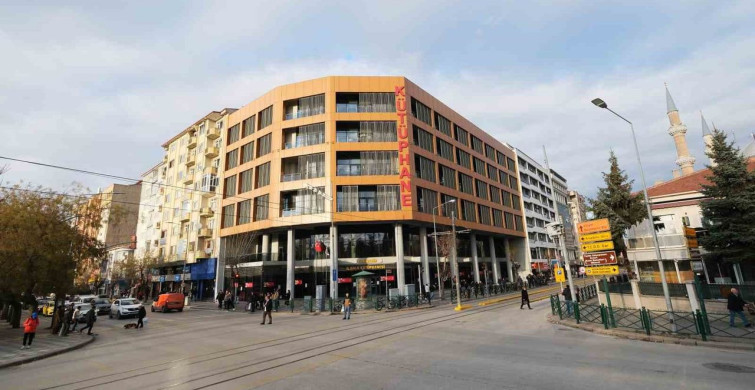 Eskişehir’in bilgi hazinesi: İl halk kütüphanesi