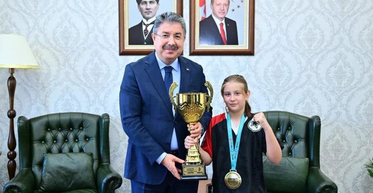 Eskişehir'in gururu Asel Özdalgın, vali erdinç yılmaz'ı ziyaret etti